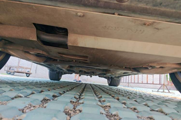 Used Infiniti FX 2011 FX35 Supreme Edition Chassis Front