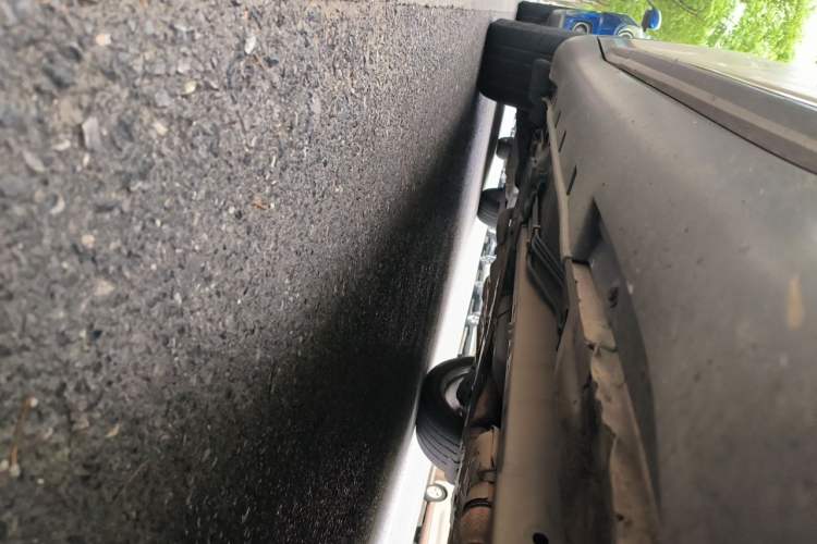 Used Infiniti FX 2011 FX35 Jinshang Standard Edition Chassis Front Right