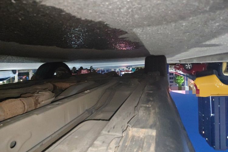 Used Infiniti FX 2011 FX35 Jinshang Overdrive Edition Chassis Front Right