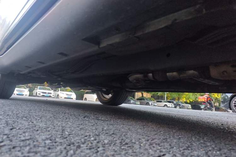 Used Infiniti FX 2011 FX35 Standard Edition Chassis Front Right