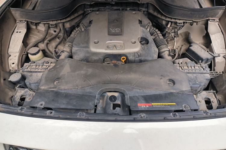 Used Infiniti FX 2011 FX35 Jinshang Standard Edition Engine Bay