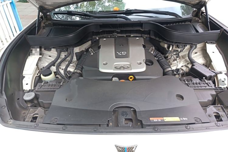 Used Infiniti FX 2011 FX35 Supreme Edition Engine Bay