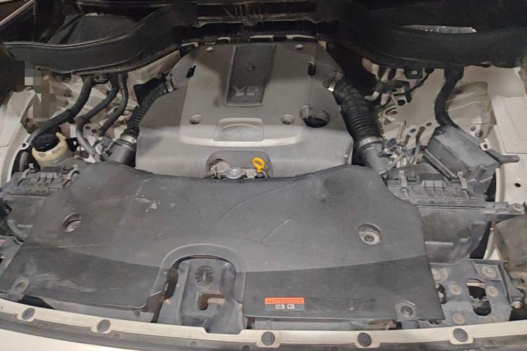Used Infiniti FX 2011 FX35 Jinshang Overdrive Edition Engine Bay