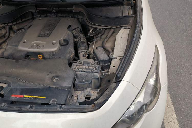 Used Infiniti FX 2011 FX35 Jinshang Standard Edition Engine Bay Left