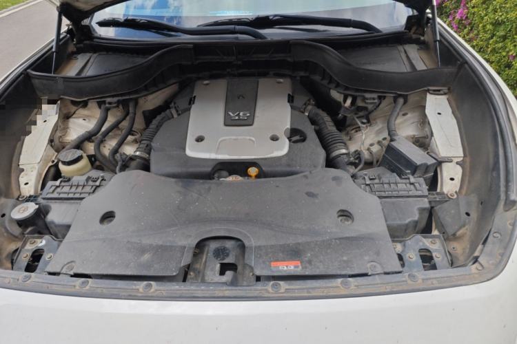 Used Infiniti FX 2011 FX35 Jinshang Overdrive Edition Engine Bay