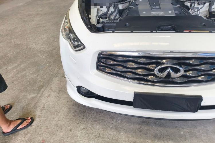 Used Infiniti FX 2011 FX35 Supreme Edition Engine Bay Right