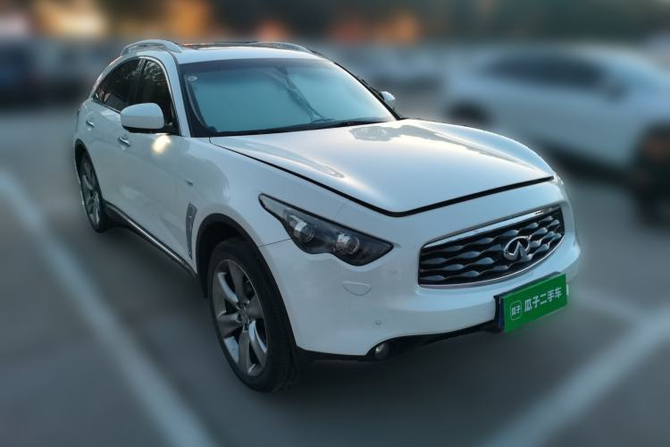 Used Infiniti FX 2011 FX35 Supreme Edition Front Right 45 Deg