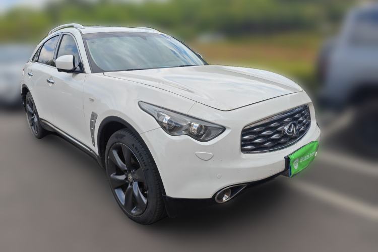 Used Infiniti FX 2011 FX35 Jinshang Overdrive Edition Front Right 45 Deg