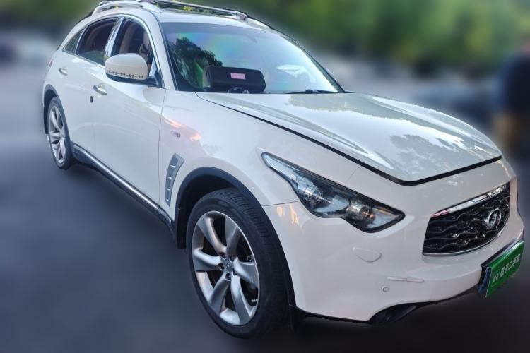 Used Infiniti FX 2011 FX35 Standard Edition Front Right 45 Deg