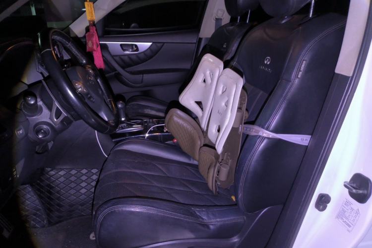 Used Infiniti FX 2011 FX35 Standard Edition Left Front Seat