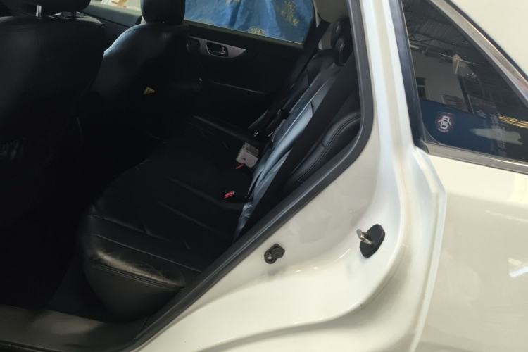 Used Infiniti FX 2011 FX35 Supreme Edition Left Rear Seat