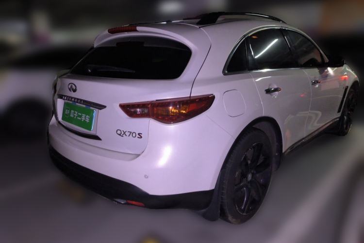 Used Infiniti FX 2011 FX35 Standard Edition Rear Right 45 Deg