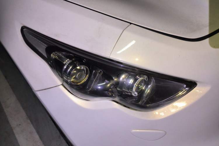 Used Infiniti FX 2011 FX35 Standard Edition Right Front Headlight