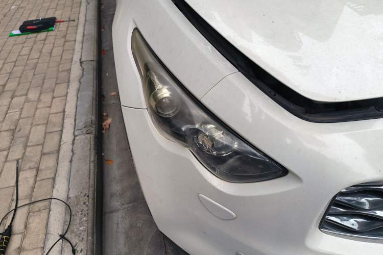 Used Infiniti FX 2011 FX35 Jinshang Standard Edition Right Front Headlight