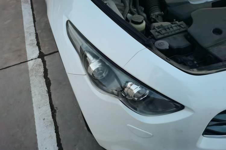 Used Infiniti FX 2011 FX35 Supreme Edition Right Front Headlight