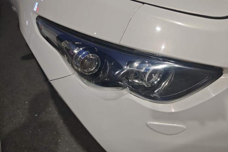 Used Infiniti FX 2011 FX35 Jinshang Overdrive Edition Right Front Headlight