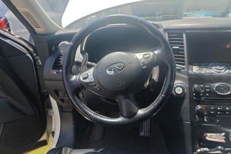 Used Infiniti FX 2011 FX35 Jinshang Overdrive Edition Steering Wheel