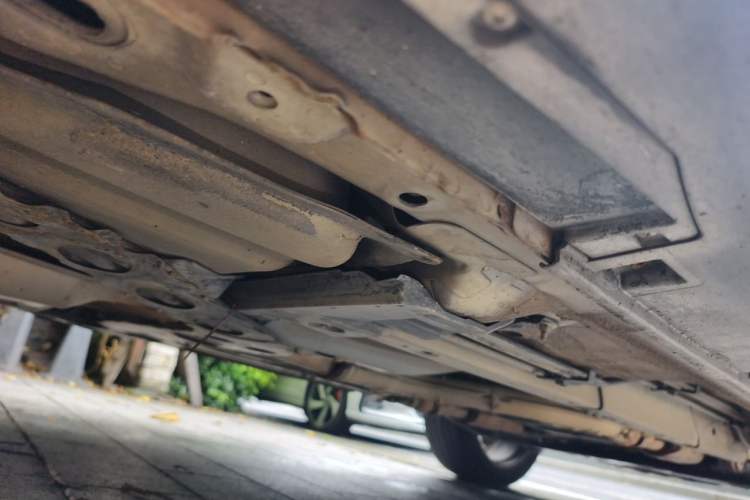 Used Infiniti FX 2011 FX35 Supreme Edition Chassis Rear Right