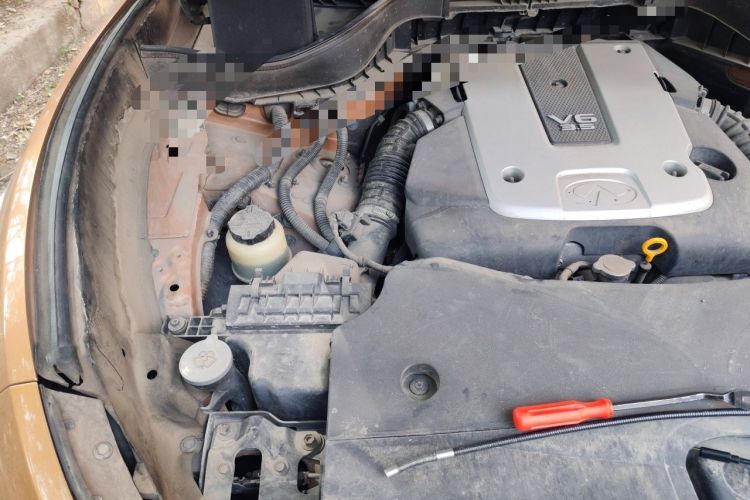 Used Infiniti FX 2011 FX35 Standard Edition Engine Bay Right