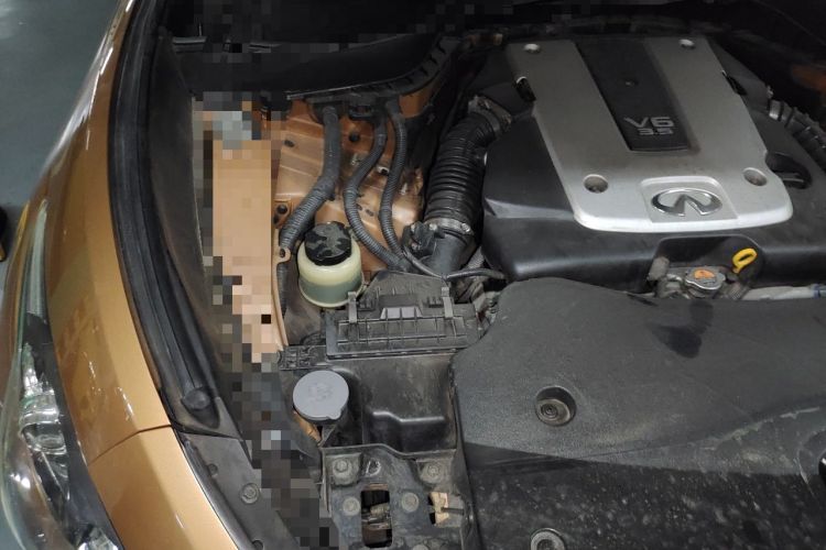 Used Infiniti FX 2011 FX35 Jinshang Overdrive Edition Engine Bay Right