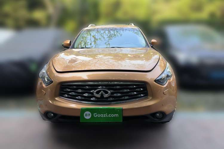 Used Infiniti FX 2011 FX35 Standard Edition Front