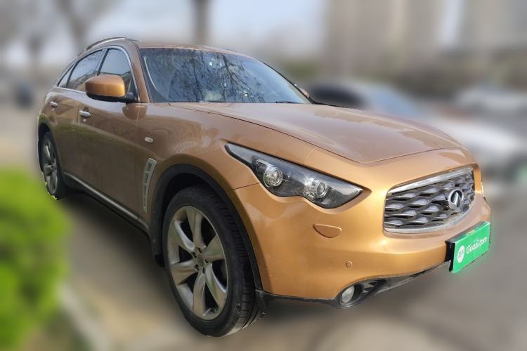 Used Infiniti FX 2011 FX35 Supreme Edition Front Right 45 Deg
