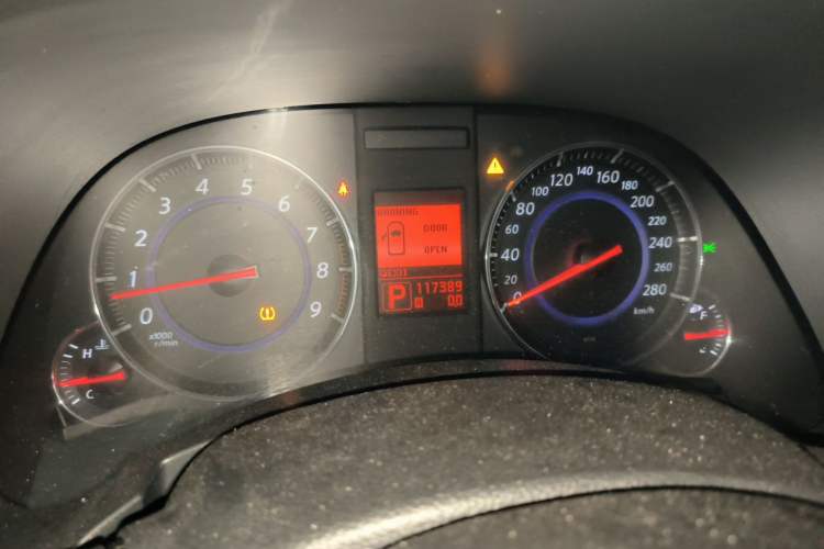 Used Infiniti FX 2011 FX35 Jinshang Standard Edition Instrument Cluster