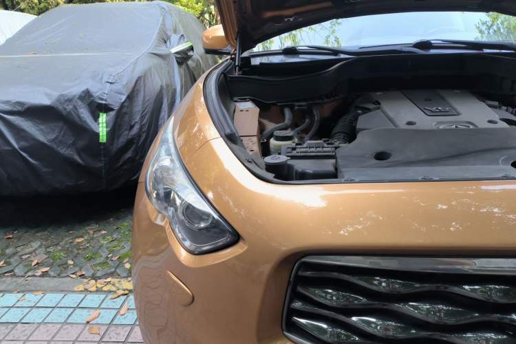 Used Infiniti FX 2011 FX35 Standard Edition Right Front Headlight
