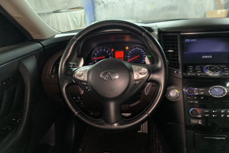Used Infiniti FX 2011 FX35 Jinshang Standard Edition Steering Wheel