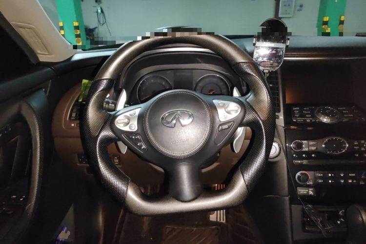 Used Infiniti FX 2011 FX35 Jinshang Overdrive Edition Steering Wheel