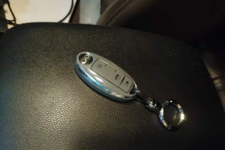Used Infiniti FX 2011 FX35 Jinshang Overdrive Edition Vehicle Key