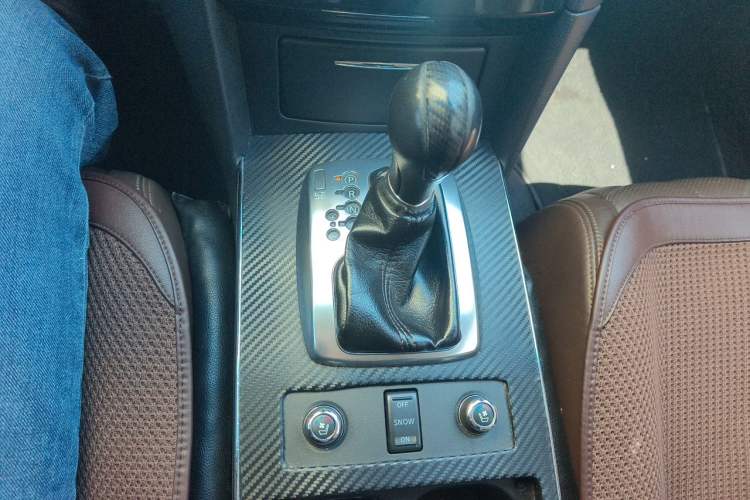 Used Infiniti FX 2013 FX37 Standard Edition Gear Lever