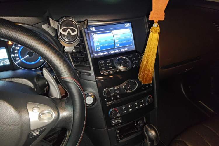 Used Infiniti FX 2013 FX37 Standard Edition Audio And AC Panel