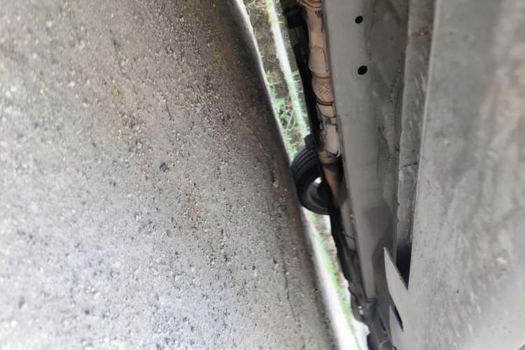 Used Infiniti FX 2013 FX37 Standard Edition Chassis Front Left
