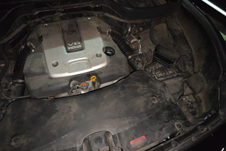 Used Infiniti FX 2013 FX37 Standard Edition Engine Bay Left