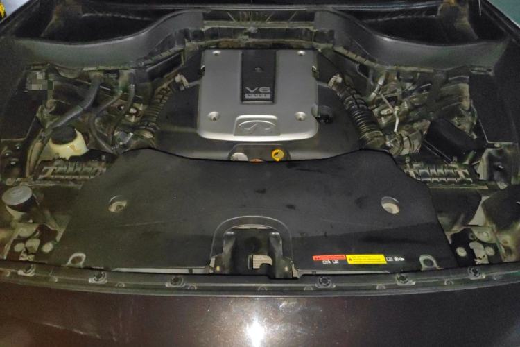 Used Infiniti FX 2013 FX37 Standard Edition Engine Bay