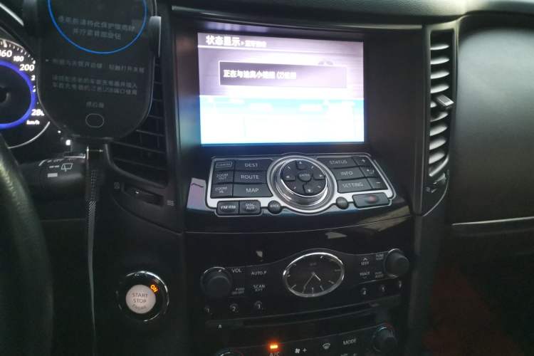 Used Infiniti FX 2013 FX37 5th Anniversary Limited Edition Audio And AC Panel