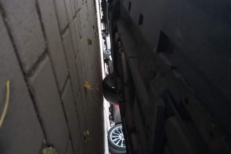 Used Infiniti FX 2013 FX37 5th Anniversary Limited Edition Chassis Rear Left