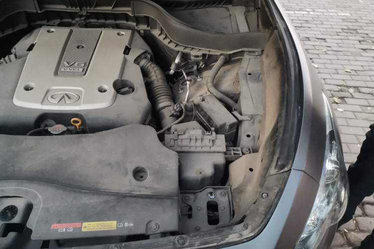 Used Infiniti FX 2013 FX37 5th Anniversary Limited Edition Engine Bay Left