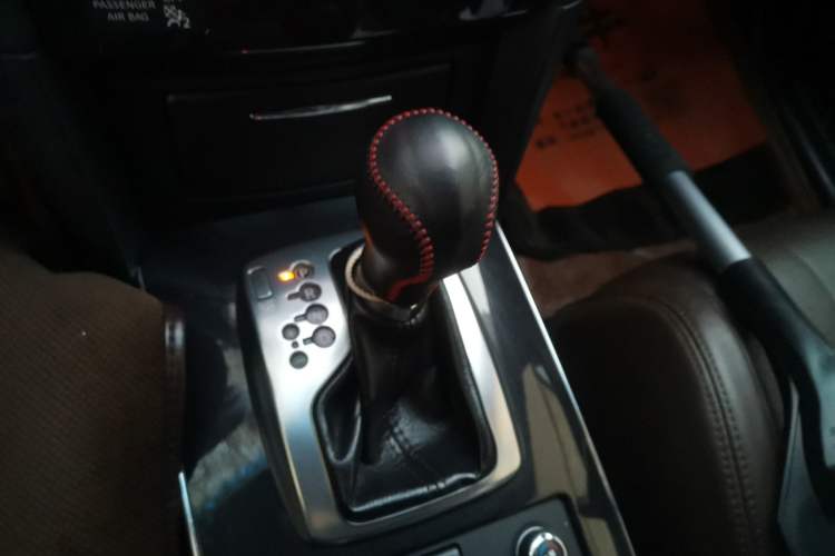 Used Infiniti FX 2013 FX37 5th Anniversary Limited Edition Gear Lever