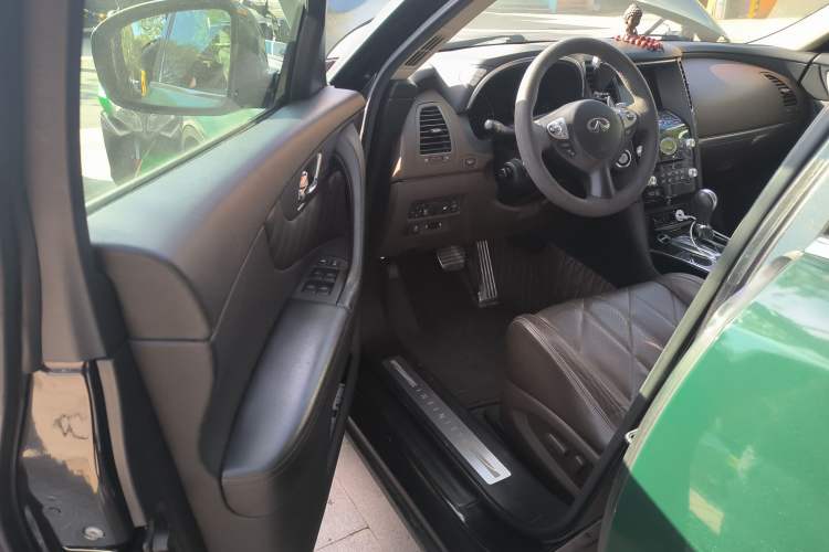 Used Infiniti FX 2013 FX37 Standard Edition Driver Seat