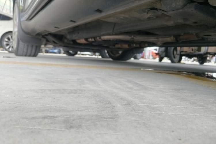 Used Infiniti FX 2013 FX37 Supreme Edition Chassis Rear Left