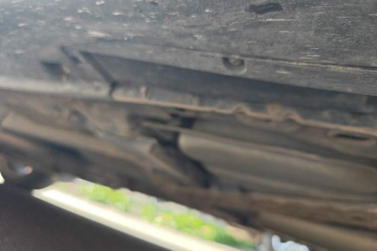 Used Infiniti FX 2013 FX50 Ultimate Upgrade Edition Chassis Rear Left