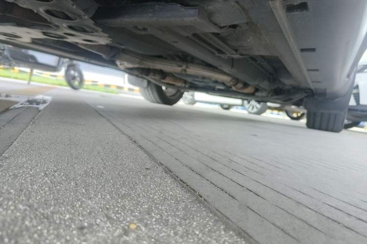Used Infiniti FX 2013 FX37 Supreme Edition Chassis Rear Right