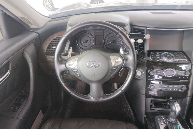 Used Infiniti FX 2013 FX37 Supreme Edition Steering Wheel