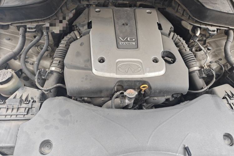Used Infiniti FX 2013 FX37 Supreme Edition Engine Bay