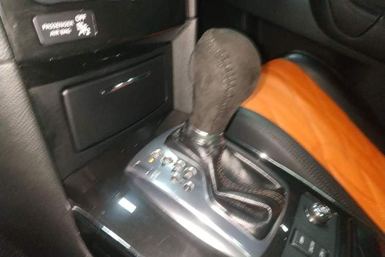 Used Infiniti FX 2013 FX37 Standard Edition Gear Lever