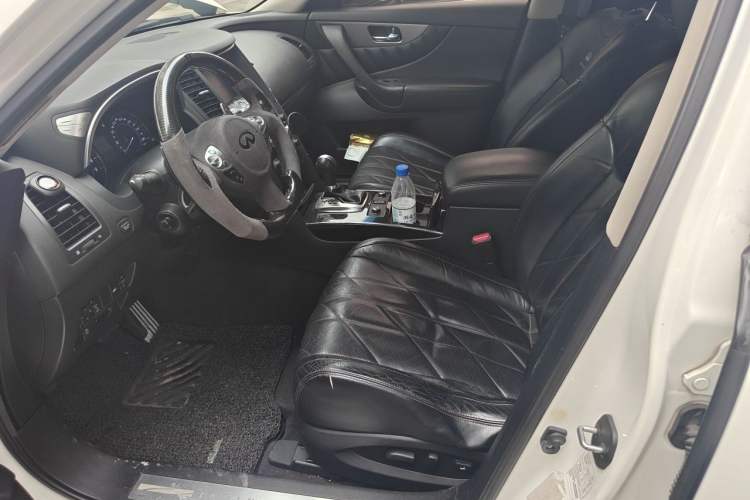 Used Infiniti FX 2013 FX37 Supreme Edition Left Front Seat