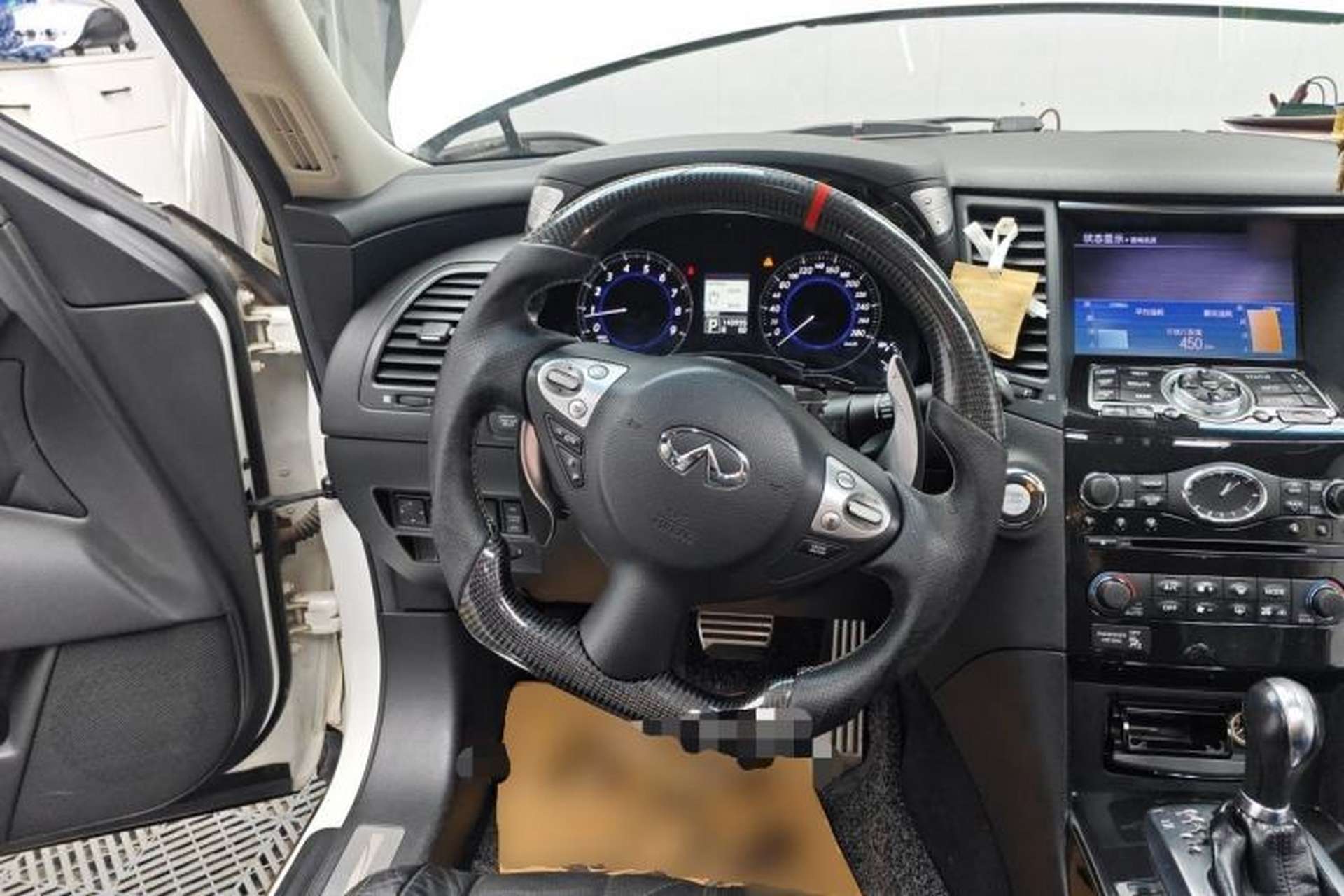 Used Infiniti FX 2013 FX37 5th Anniversary Limited Edition Steering Wheel