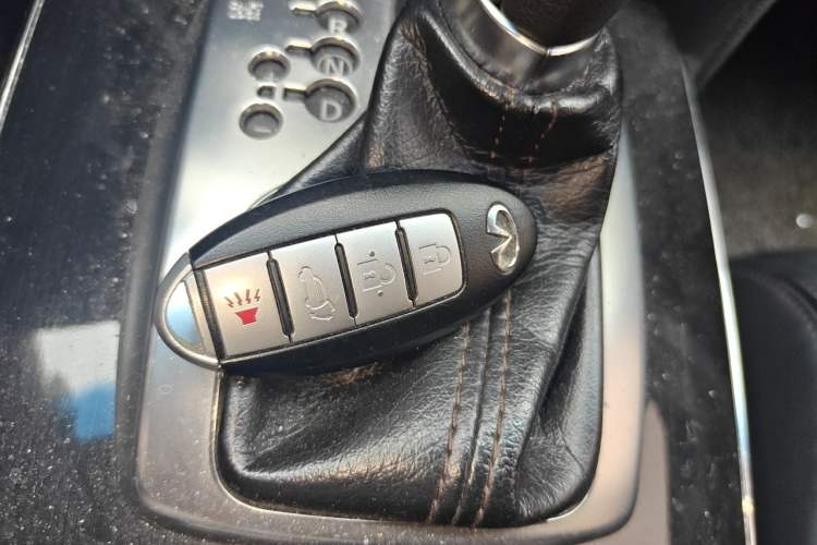 Used Infiniti FX 2013 FX37 Supreme Edition Vehicle Key